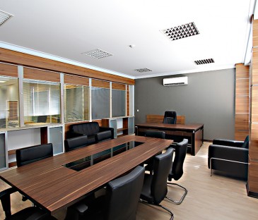 Hiradco. Office design