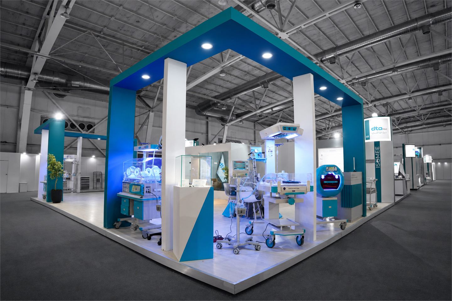 exhibition-08.jpg